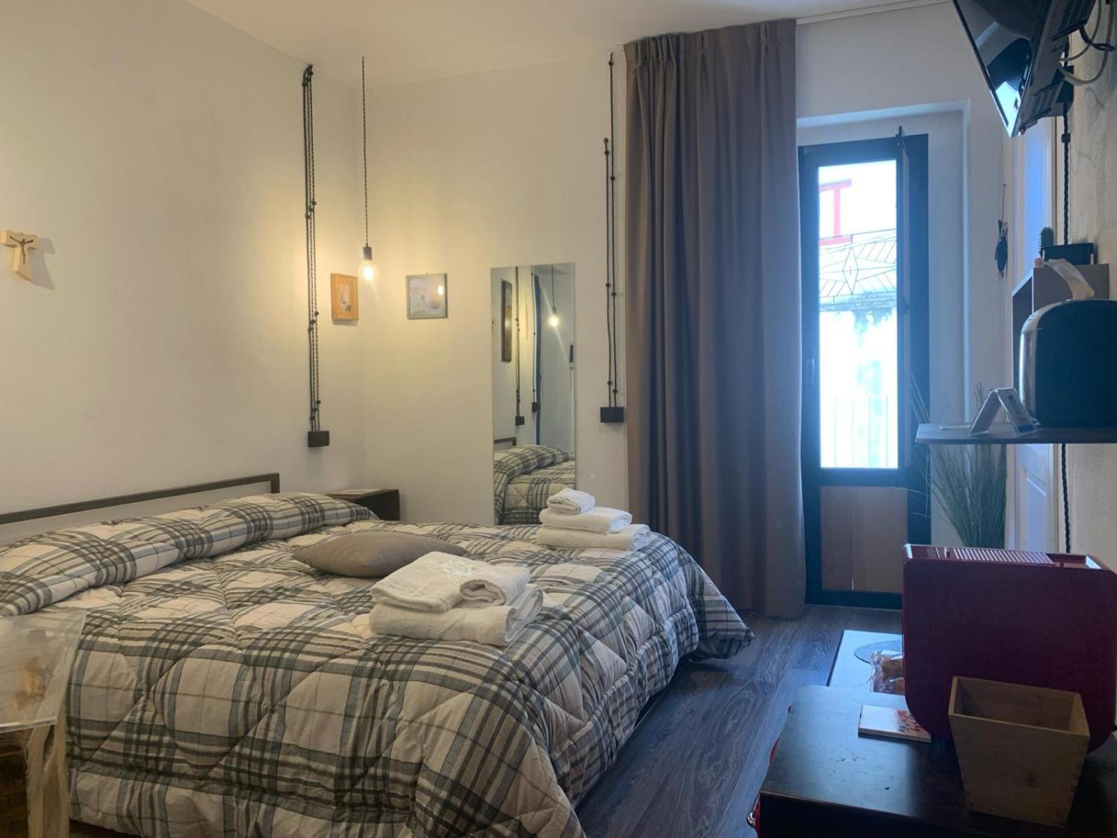 Ci Thorno Hotel Crosia Εξωτερικό φωτογραφία